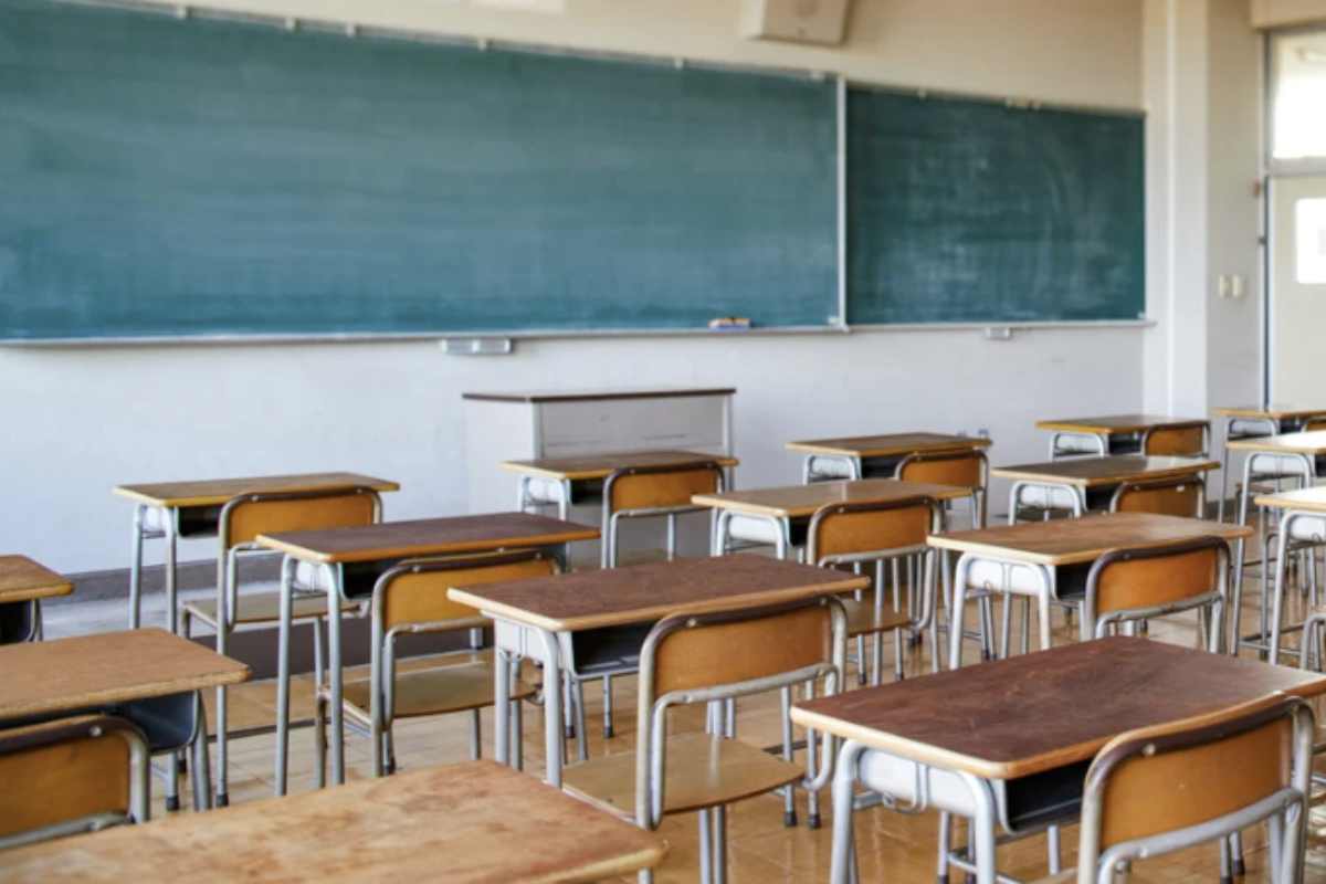 Il Ministero dell’Istruzione e del Merito ha infatti definito nuove regole che collegano strettamente il rendimento scolastico